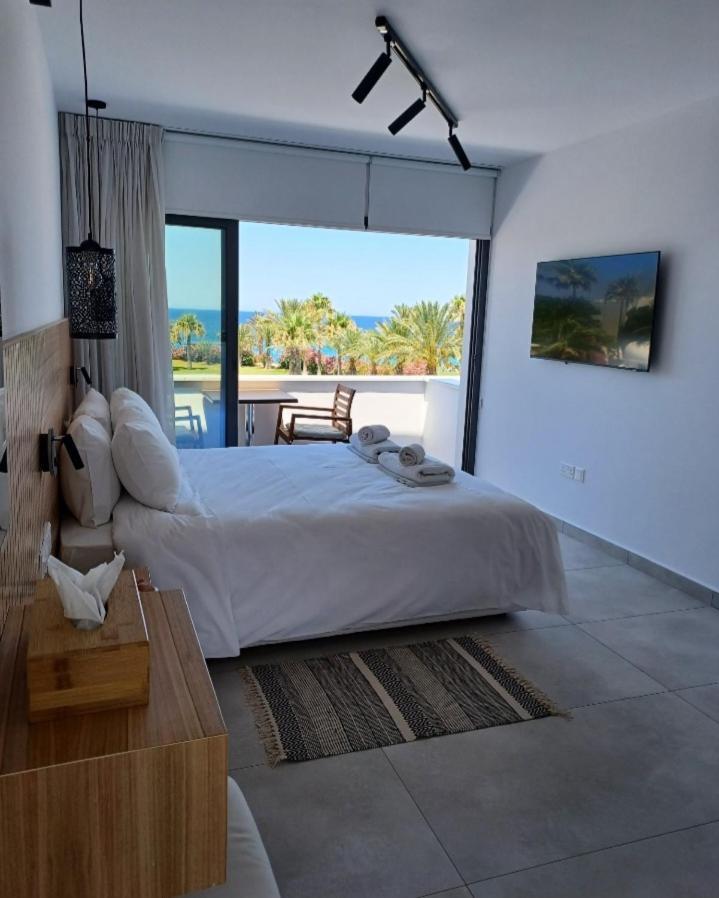 Terrazza Suites Pafos Exterior foto