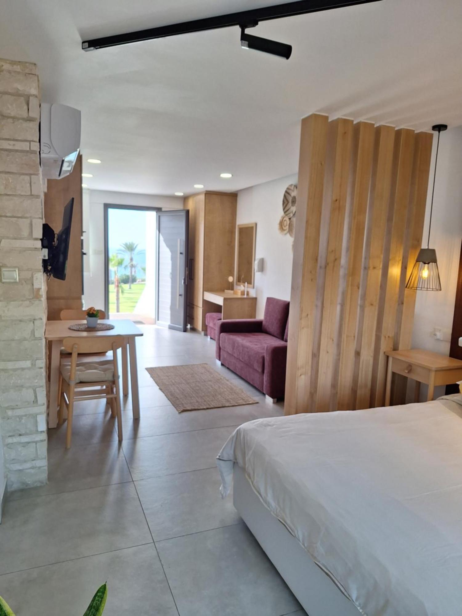Terrazza Suites Pafos Exterior foto