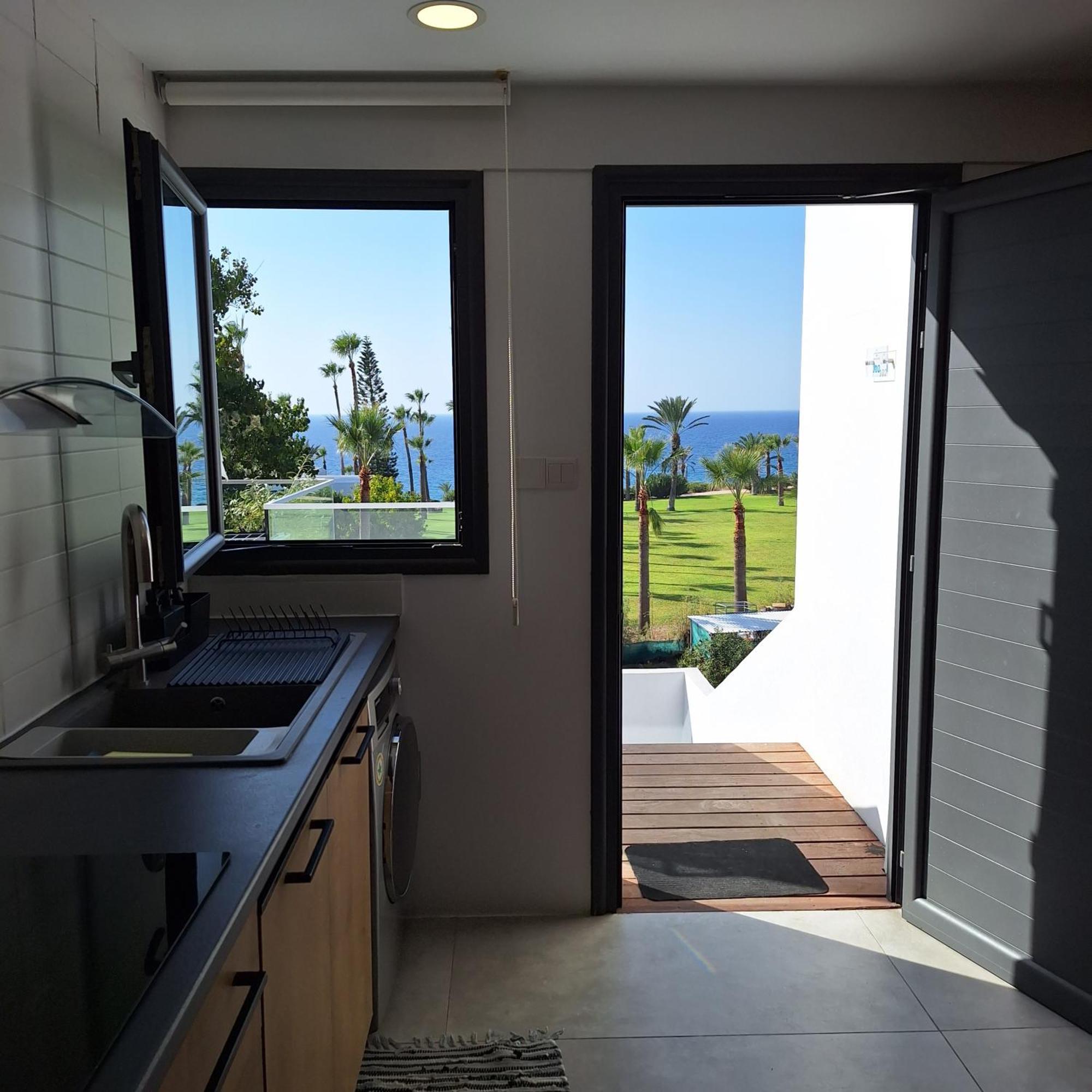 Terrazza Suites Pafos Quarto foto